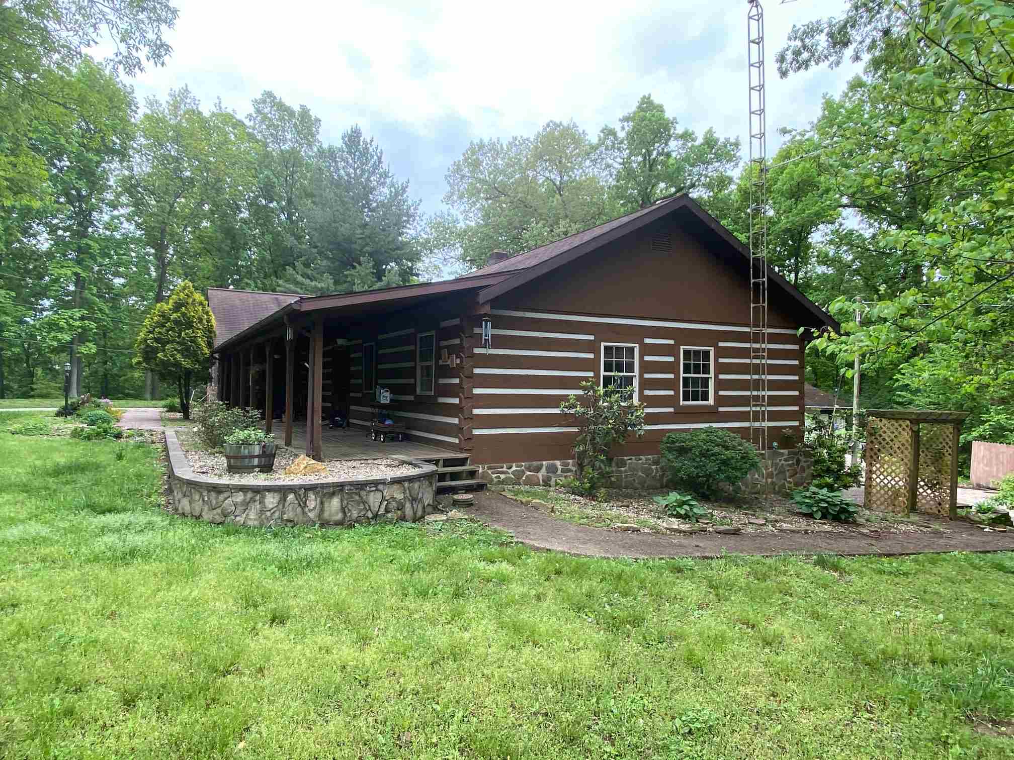 8110 South Ferdinand Road Northwest Ferdinand, IN 47532 - Photo 2 of 4 Gallery Image 2
