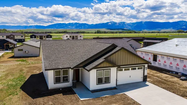 $506,537 | 1428 Silverton Drive, Ranchester, WY 82839
