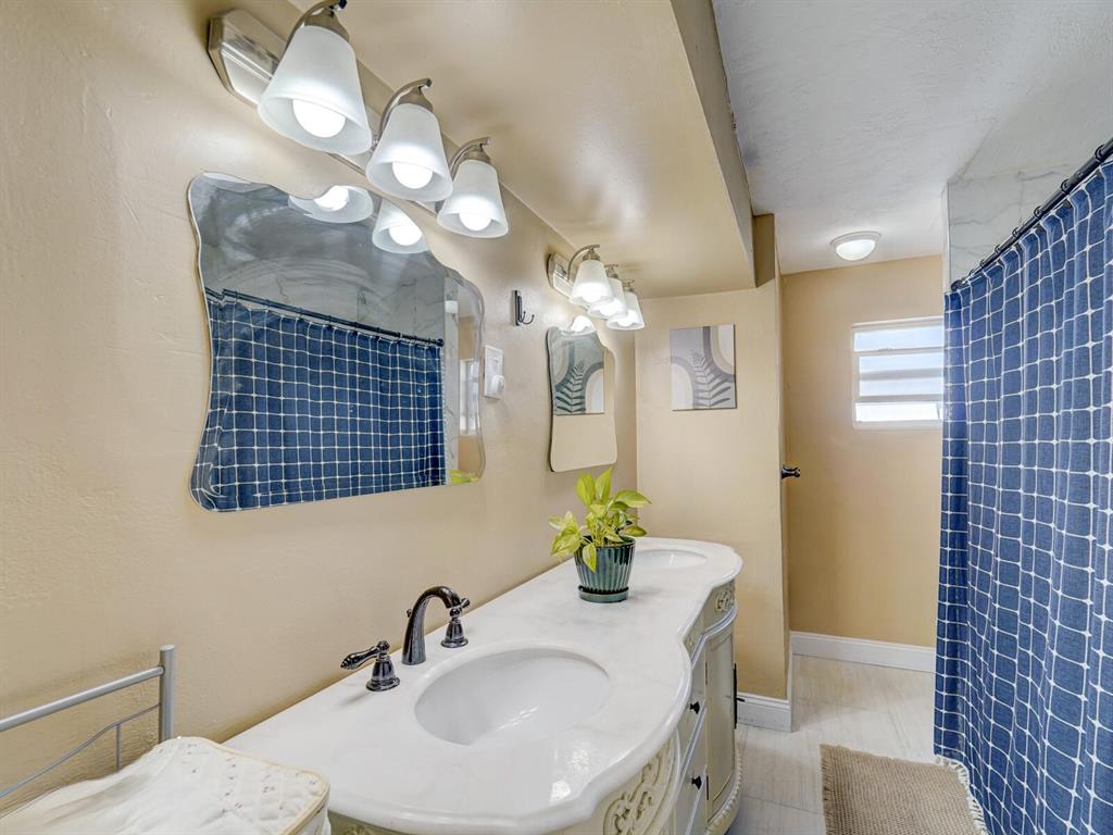 1621 Southwest 3rd Avenue Pompano Beach, FL 33060 - Photo 13 of 20