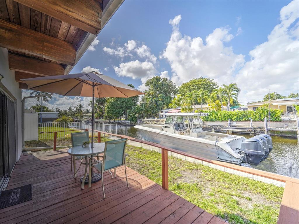 1621 Southwest 3rd Avenue Pompano Beach, FL 33060 - Photo 5 of 20