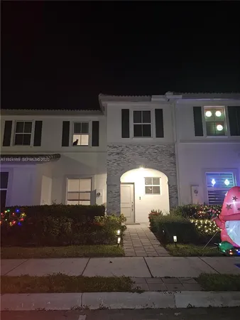 $2,400 | 2637 Southeast 17th Street, Unit 2637, Homestead, FL 33035