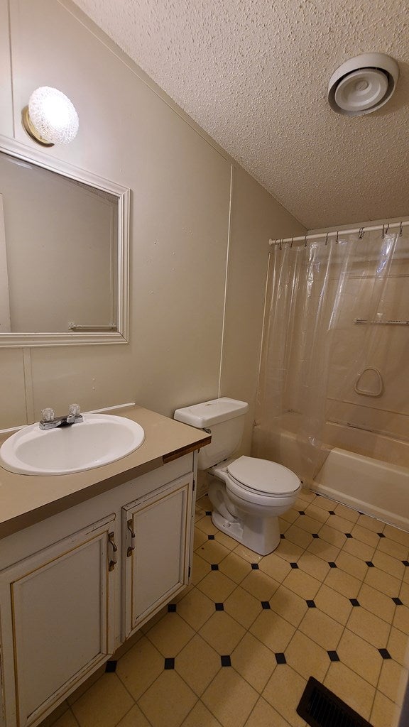 2592 Bell Road Dillwyn, VA 23936 - Photo 12 of 21 Gallery Image 12
