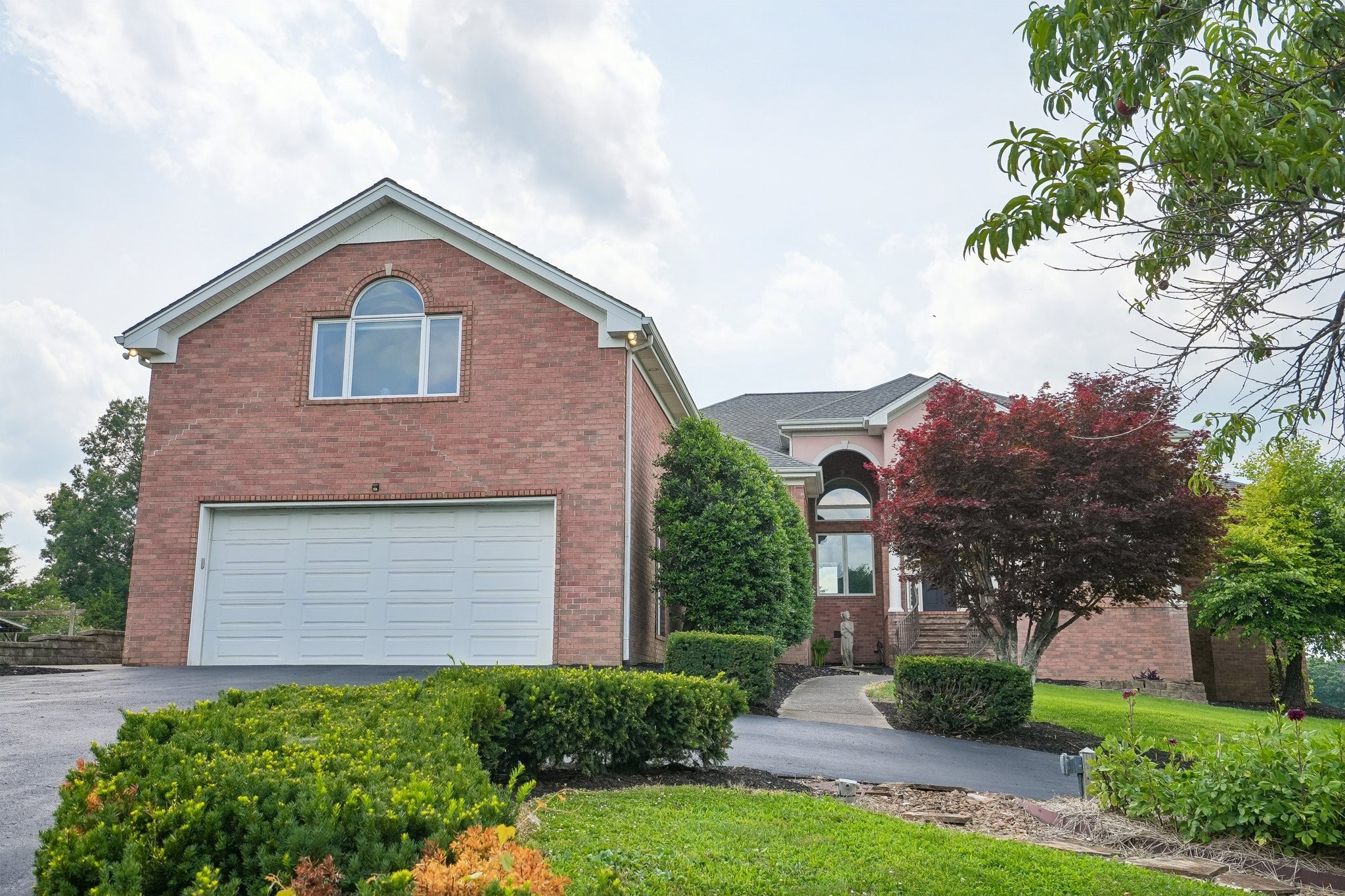 658 Hickory Ridge Road Gallatin, TN 37066 - Photo 2 of 96