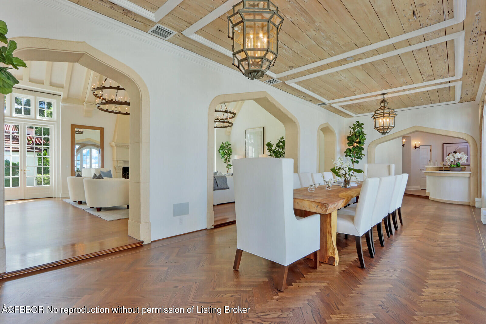 210 Via Del Mar Palm Beach, FL 33480 - Photo 16 of 85 a view of a dining room with furniture and wooden floor