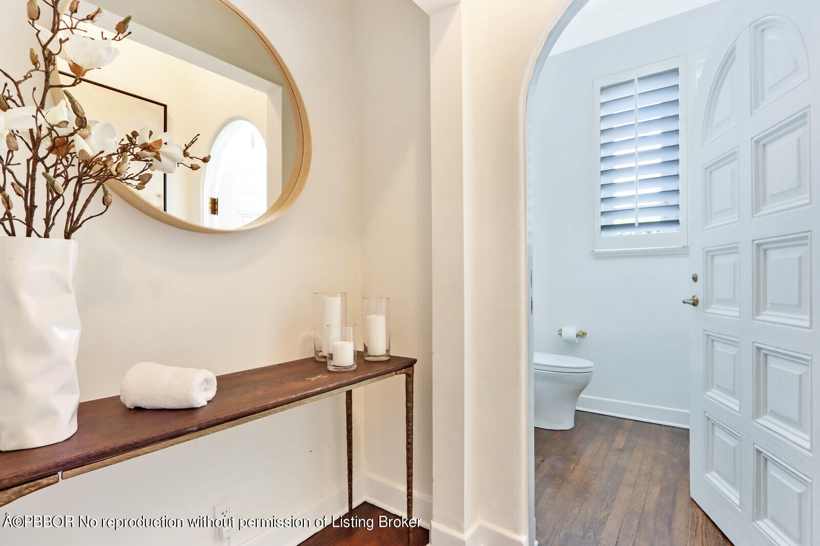 210 Via Del Mar Palm Beach, FL 33480 - Photo 8 of 85 a bathroom with a sink mirror vanity and toilet