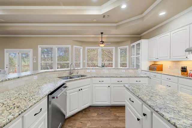 $1,299,000 | 3507 Bee Creek Road, Spicewood, TX 78669