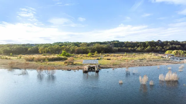 $1,299,000 | 3507 Bee Creek Road, Spicewood, TX 78669