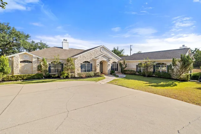 $1,299,000 | 3507 Bee Creek Road, Spicewood, TX 78669