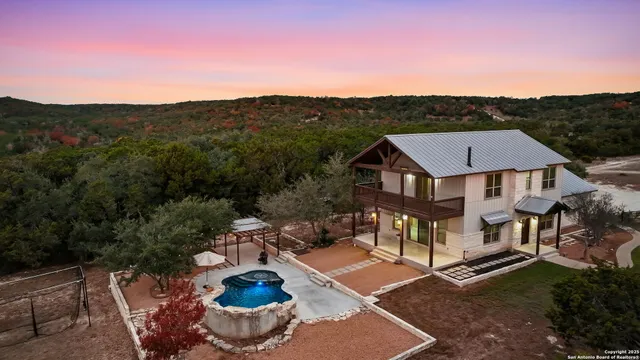 $833,000 | 1275 Mystic Breeze, Spring Branch, TX 78070