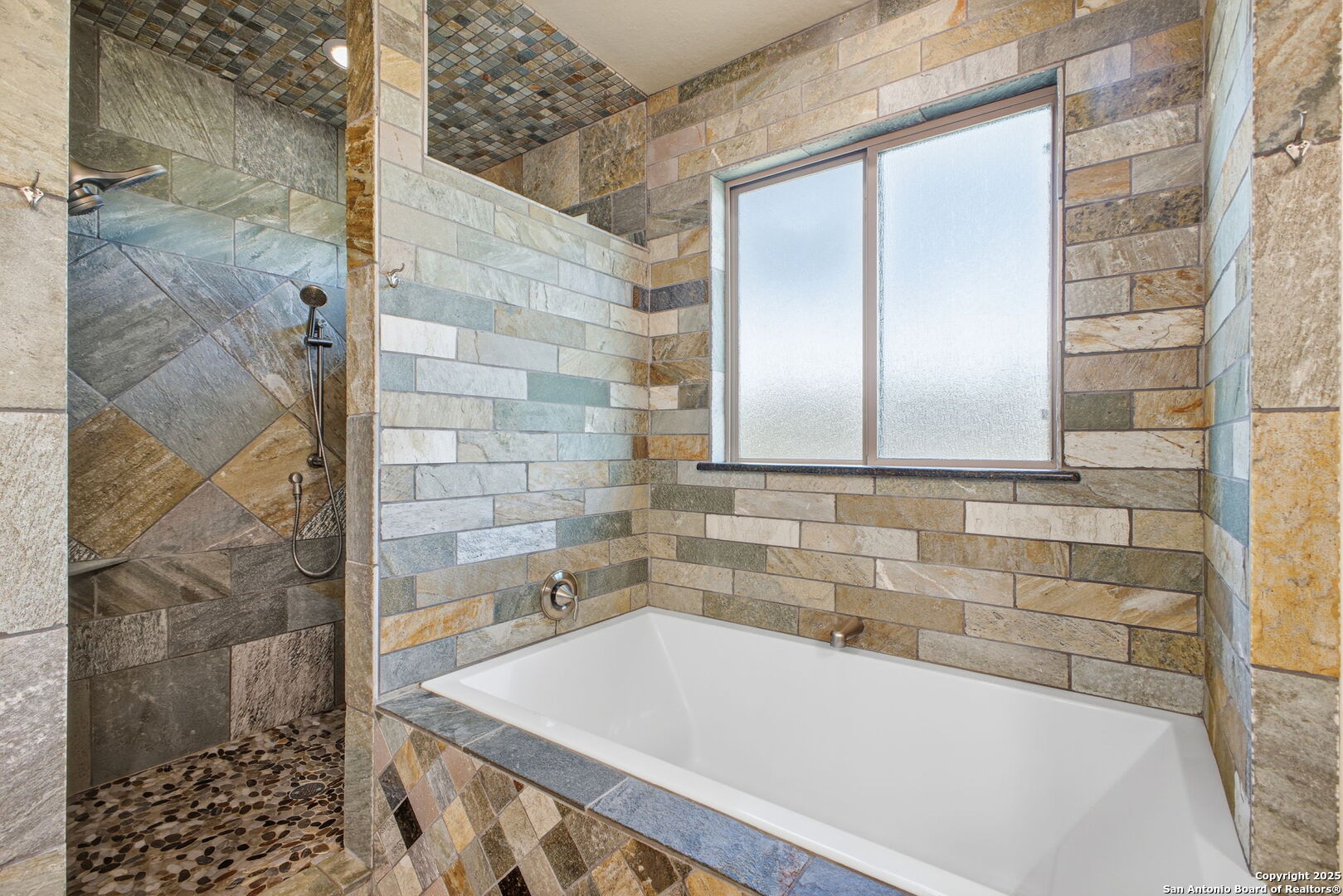 1275 Mystic Breeze Spring Branch, TX 78070 - Photo 25 of 50 a bathroom with a bathtub and shower