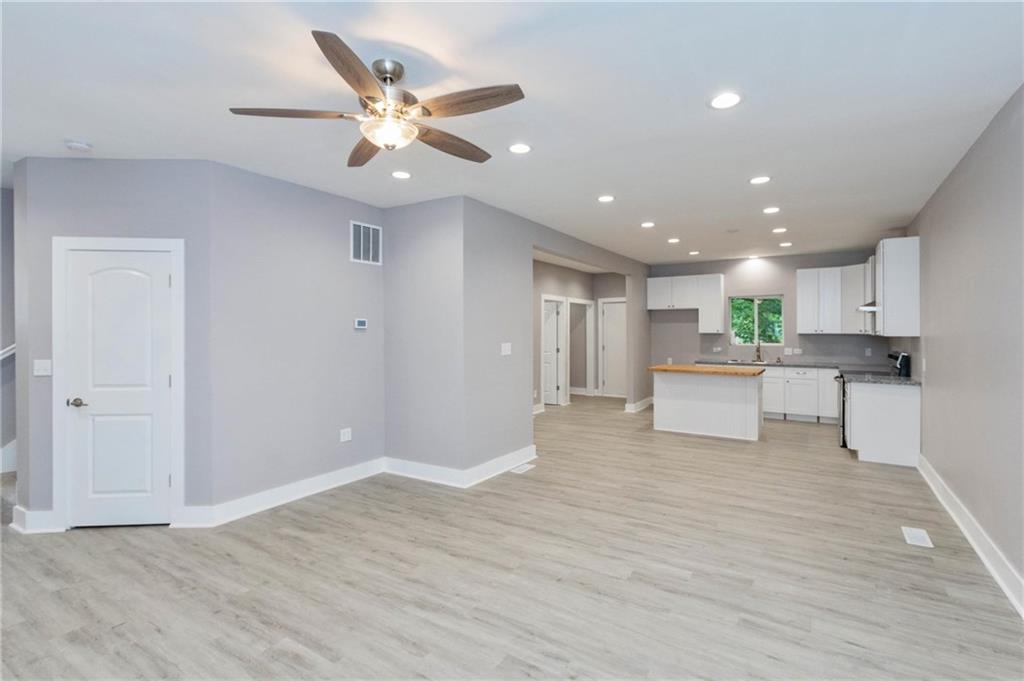 3129 Ruckle Street Indianapolis, IN 46205 - Photo 11 of 38 Gallery Image 11