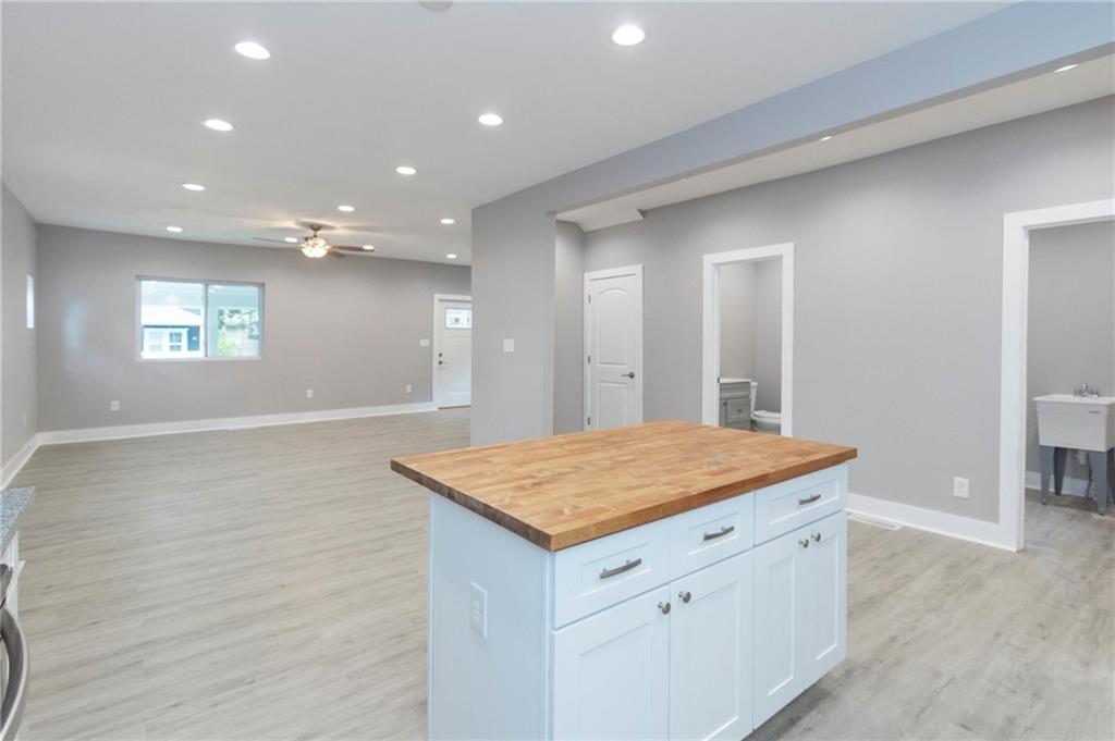 3129 Ruckle Street Indianapolis, IN 46205 - Photo 22 of 38 Gallery Image 22