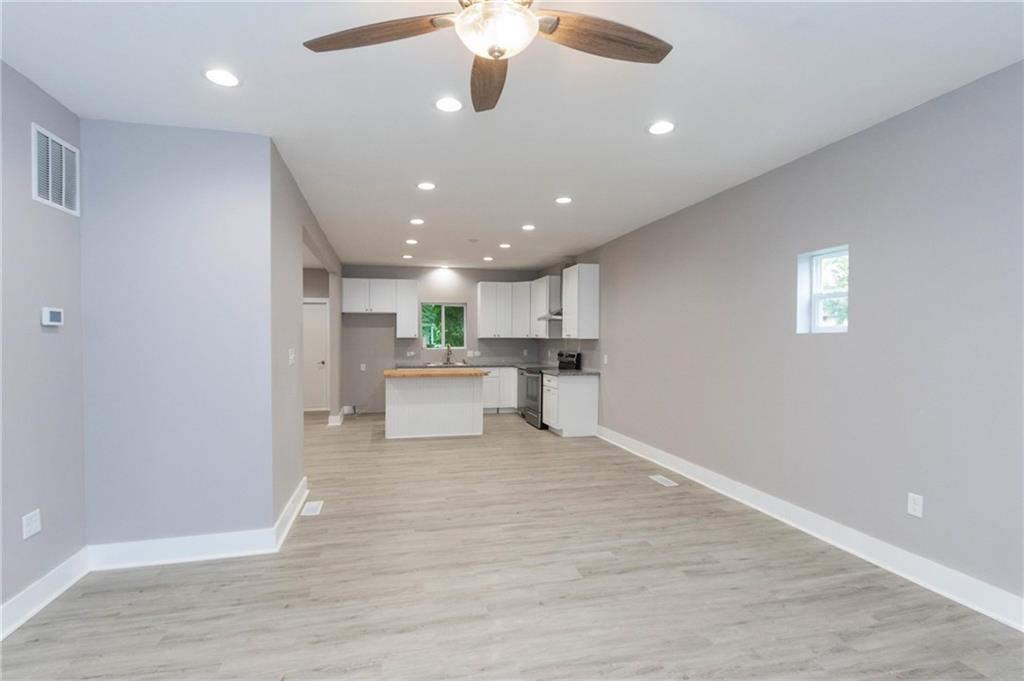 3129 Ruckle Street Indianapolis, IN 46205 - Photo 10 of 38 Gallery Image 10