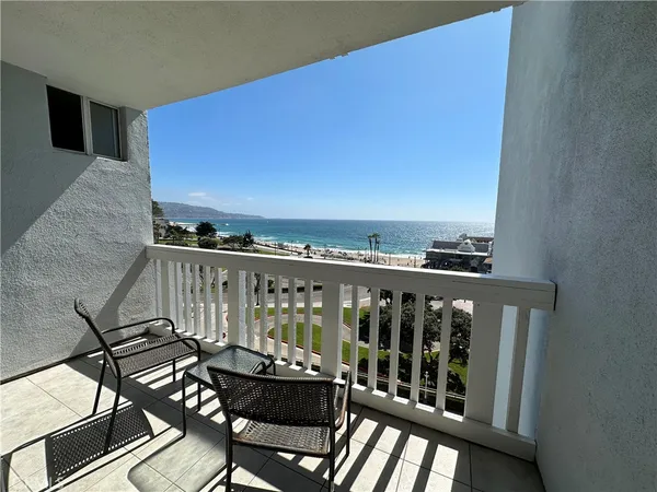 $5,120 | 640 The Village, Unit 217, Redondo Beach, CA 90277
