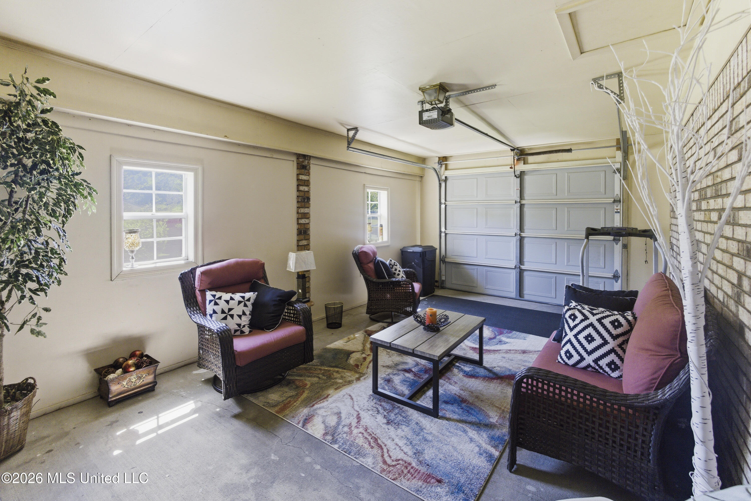 809 St Augustine Extension McComb, MS 39648 - Photo 13 of 17 IMG_1032