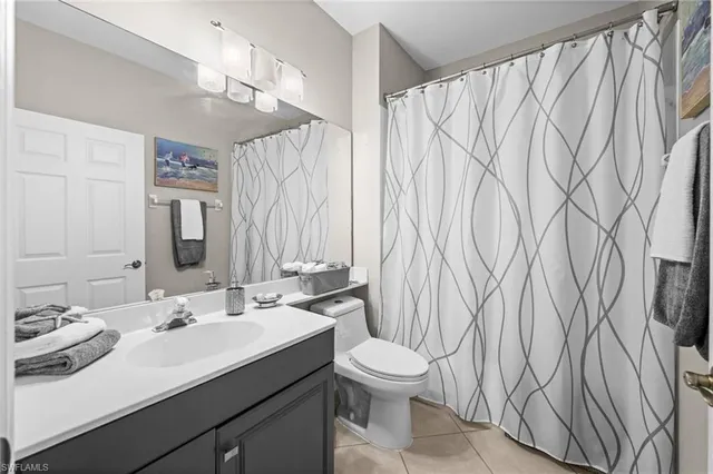 $624,900 | 5930 3 Iron Drive, Unit 3202, Naples, FL 34110