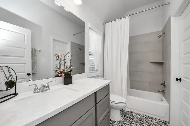 $495,000 | 1311 Hudgins Pass, Richmond, TX 77469