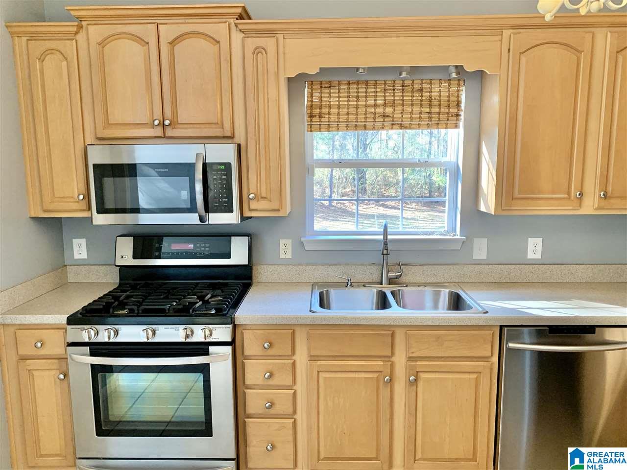 2183 Miller Road Birmingham, AL 35210 - Photo 13 of 40