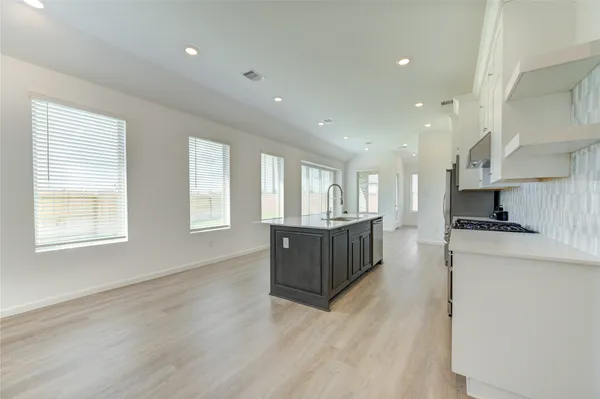 $2,490 | 27006 Coco Flower Lane, Katy, TX 77493