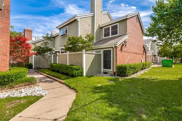 $1,395 | 6220 Bentwood Trail, Unit 1207, Dallas, TX 75252