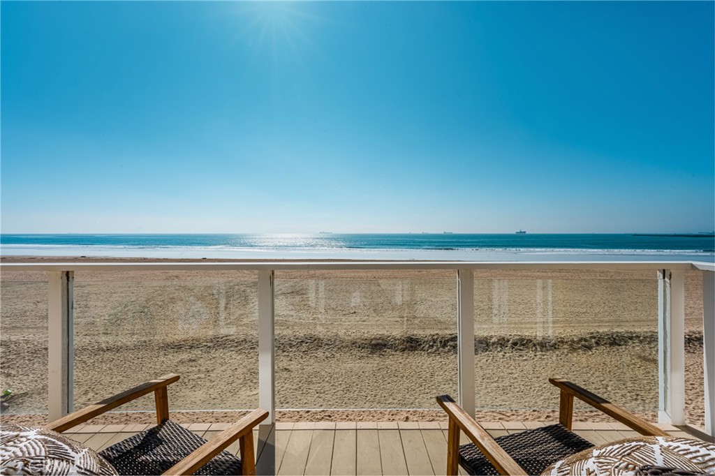 78 A Surfside Avenue Surfside, CA 90743 - Photo 28 of 45 a view of a balcony next to a yard