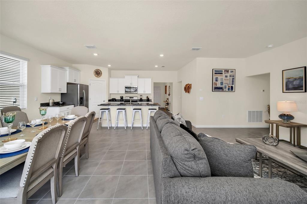 7876 Oak Reflection Loop Davenport, FL 33837 - Photo 15 of 56