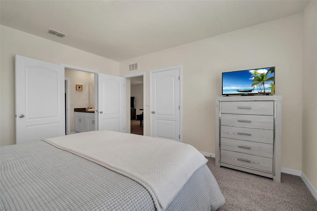 7876 Oak Reflection Loop Davenport, FL 33837 - Photo 40 of 56