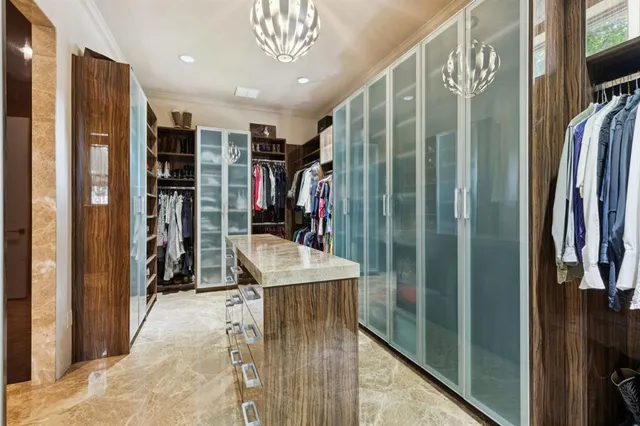 $2,250,000 | 17704 Cedar Creek Canyon Drive, Dallas, TX 75252