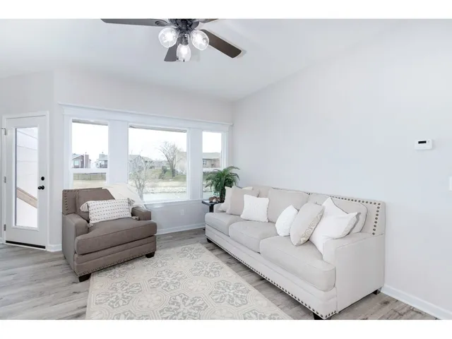 $288,636 | 2224 Country Lakes Street, Haysville, KS 67060