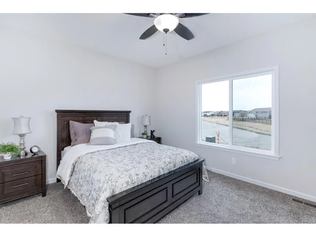 $288,636 | 2224 Country Lakes Street, Haysville, KS 67060