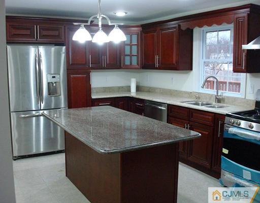 34 Timber Road Edison, NJ 08820 - Photo 6 of 9