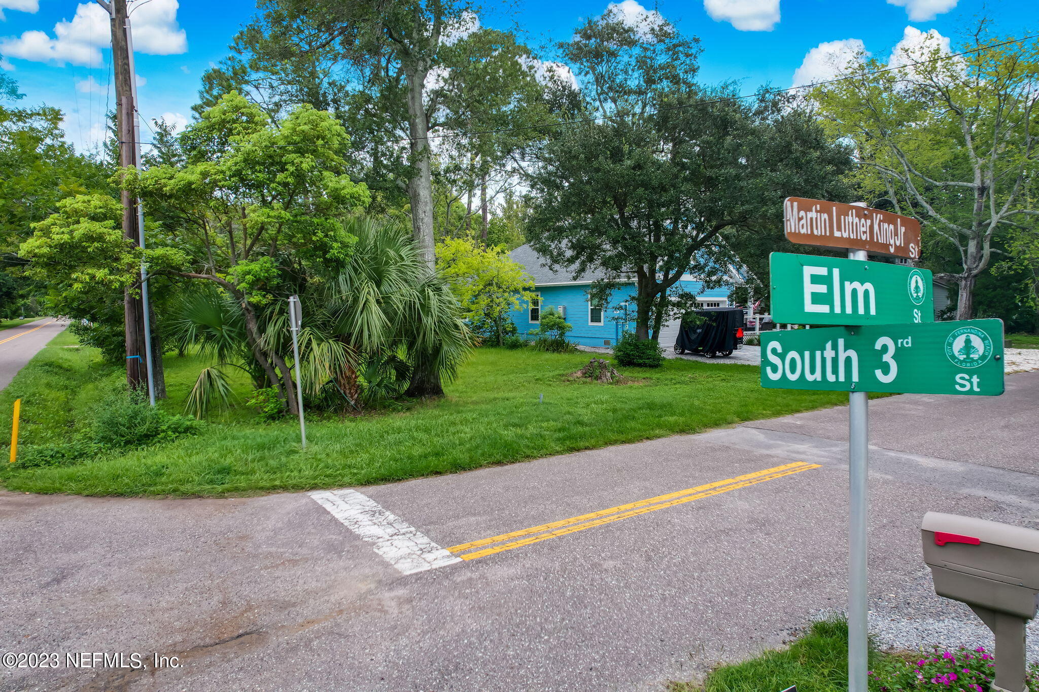 1-web-or-mls-3rd & Elm (8 of 16)