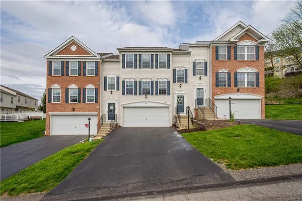 $299,000 | 2007 Moccasin Drive, Washington, PA 15301