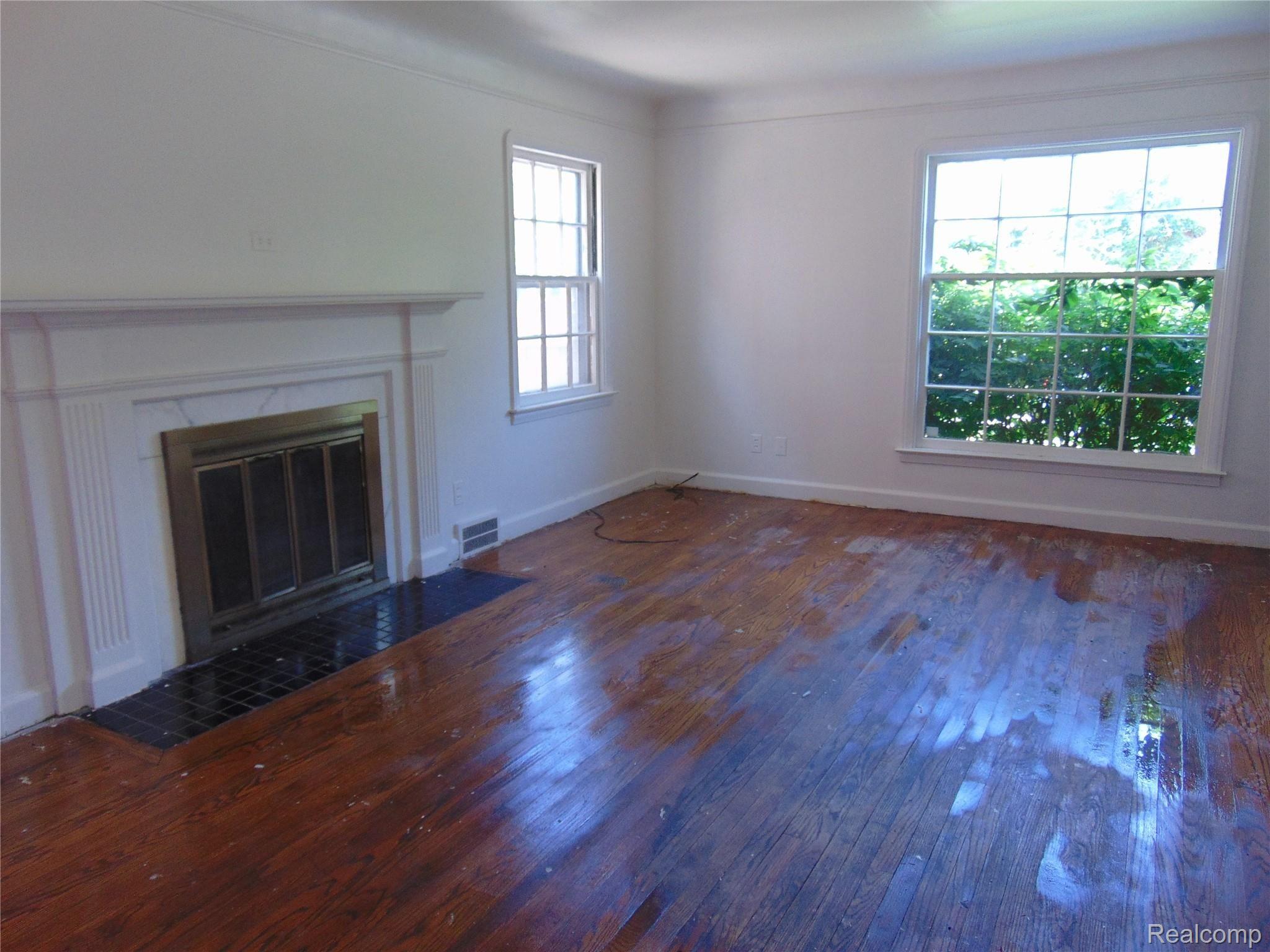 5535 Audubon Road Detroit, MI 48224 - Photo 6 of 22 DSC00812.JPG