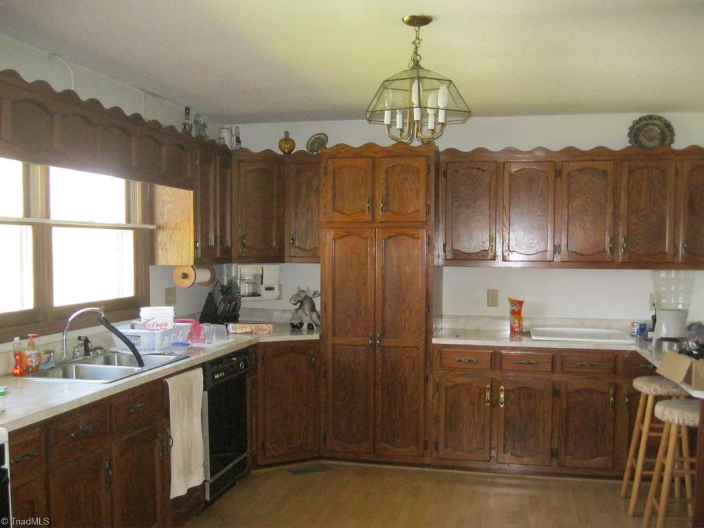 3053 Fairview Farm Road Asheboro, NC 27205 - Photo 13 of 19 Workable and spacious kitchen as it is or update to make it your own.