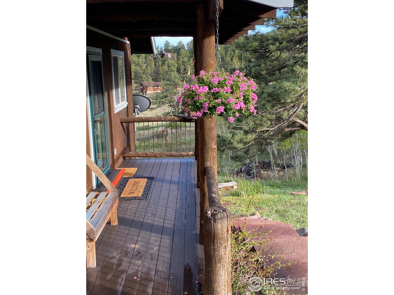 536 Taylor Road Lyons, CO 80540 - Photo 14 of 40 Front porch