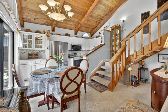 a view of entryway wih livingroom and furniture