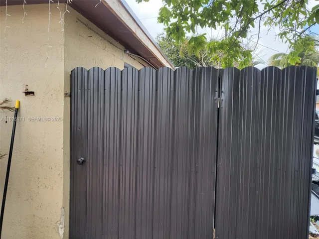 $1,300 | 15320 Southwest 298th Terrace, Unit 15320, Homestead, FL 33033