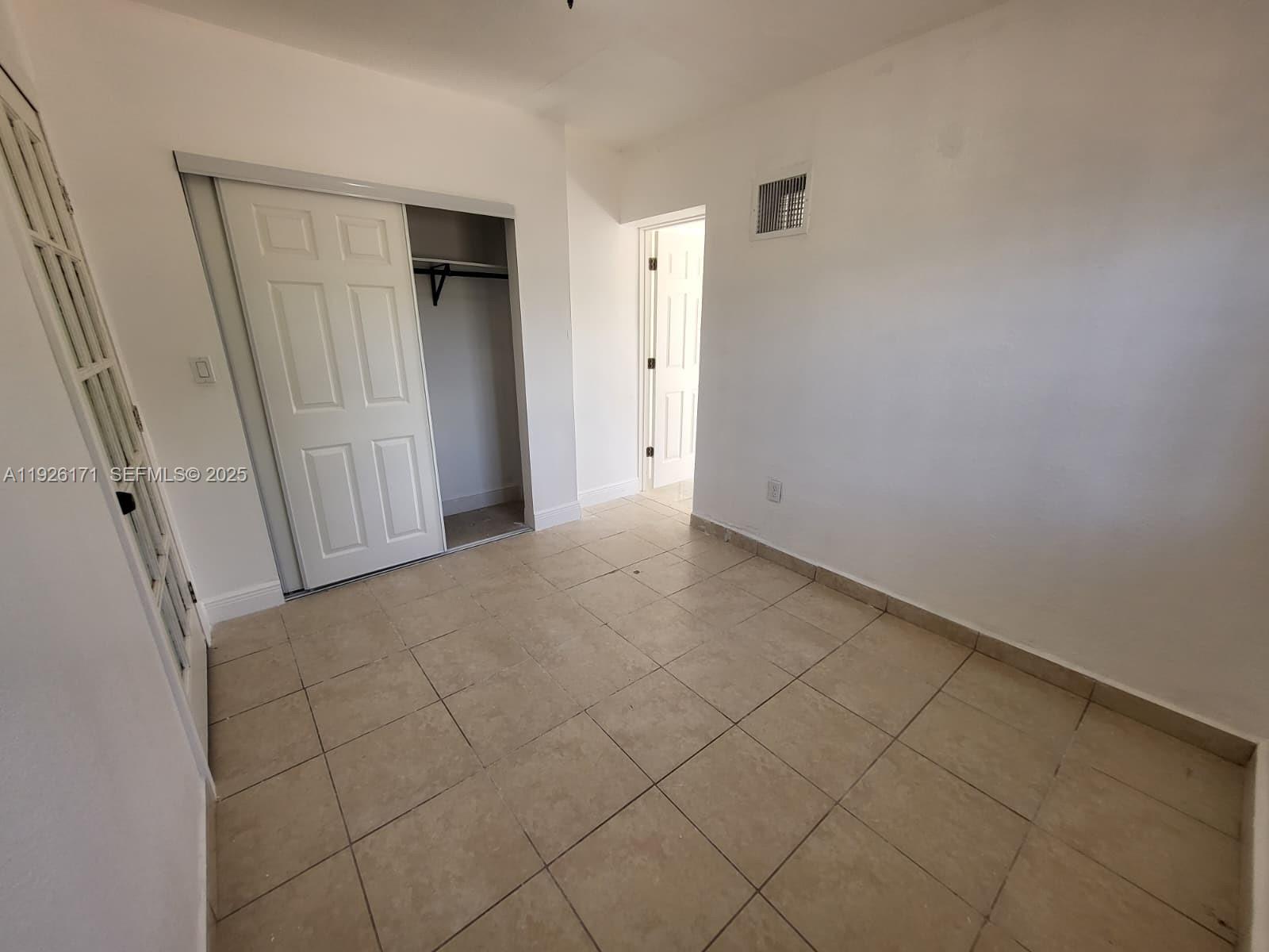 15320 Southwest 298th Terrace, Unit 15320 Homestead, FL 33033 - Photo 7 of 27