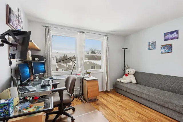 $555,000 | 810 Silver Rock Lane, Buffalo Grove, IL 60089