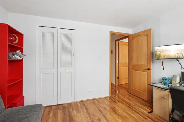 $555,000 | 810 Silver Rock Lane, Buffalo Grove, IL 60089