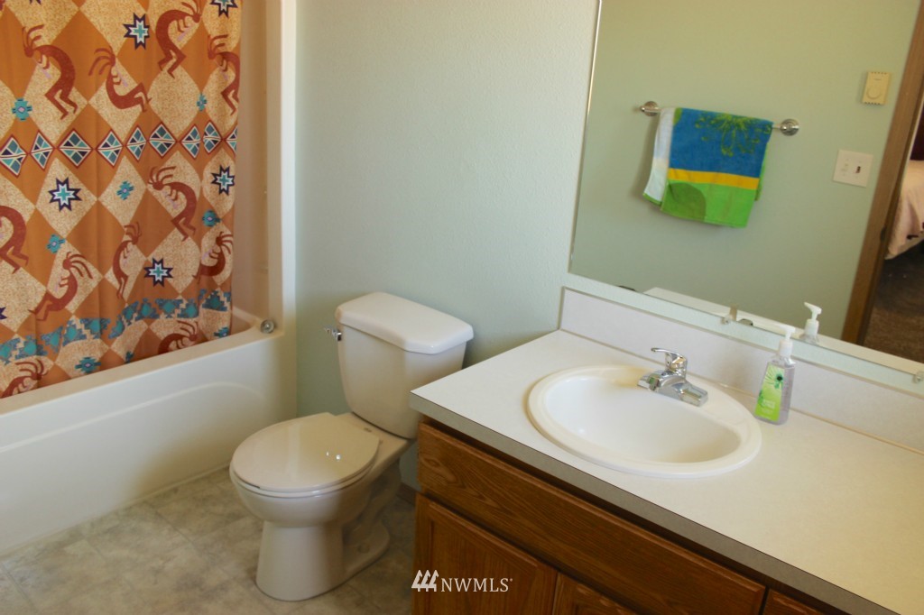 18127 Applegate Street Southwest Rochester, WA 98579 - Photo 22 of 25