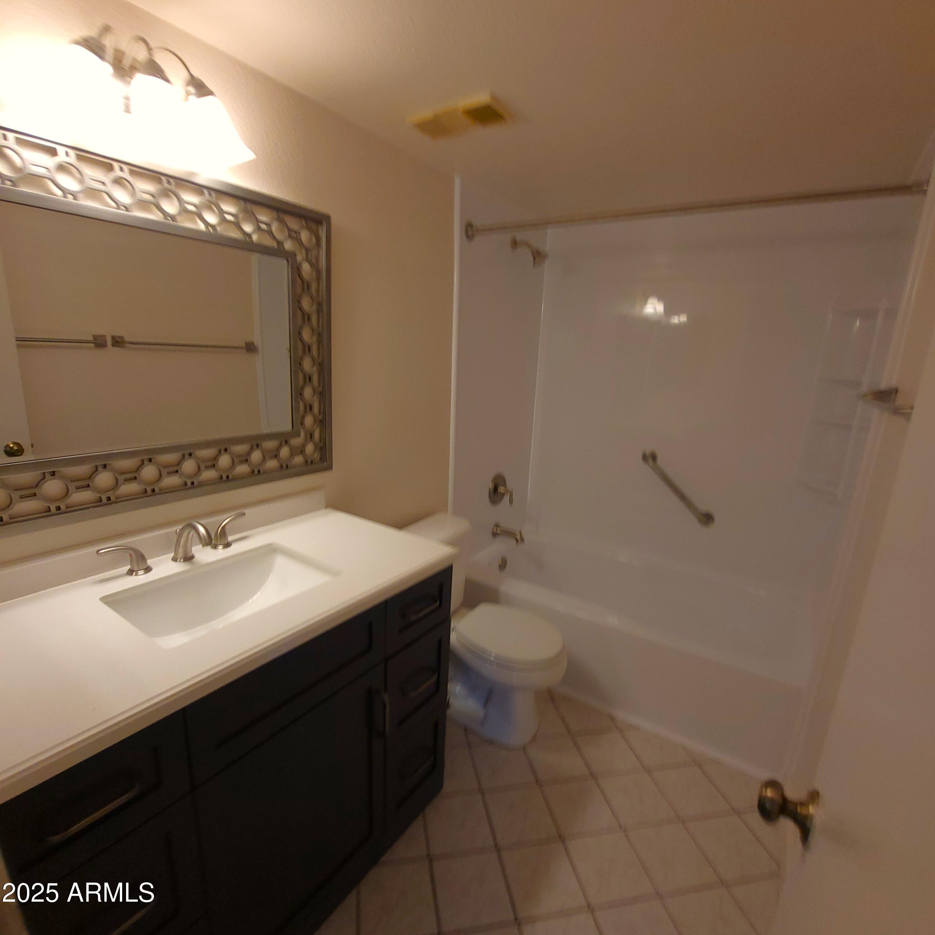 700 West University Drive, Unit 225 Tempe, AZ 85281 - Photo 5 of 12 bath