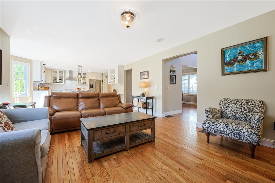 330 Sowams Road Barrington, RI 02806 - Photo 11 of 50