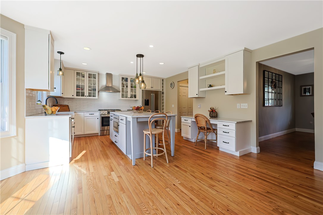 330 Sowams Road Barrington, RI 02806 - Photo 12 of 50