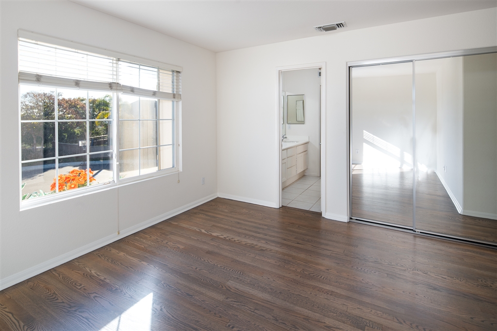 1172 Hampton Court Encinitas, CA 92024 - Photo 13 of 25 Gallery Image 13