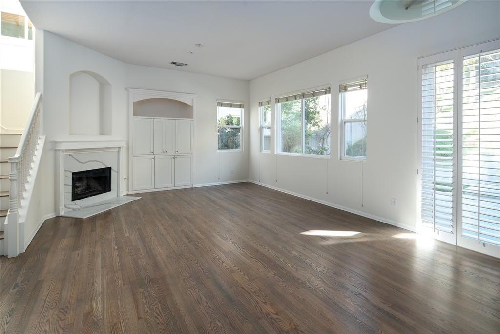 1172 Hampton Court Encinitas, CA 92024 - Photo 6 of 25 Gallery Image 6