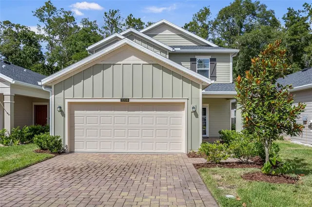 $399,900 | 2208 Northwest 89 Drive, Gainesville, FL 32606