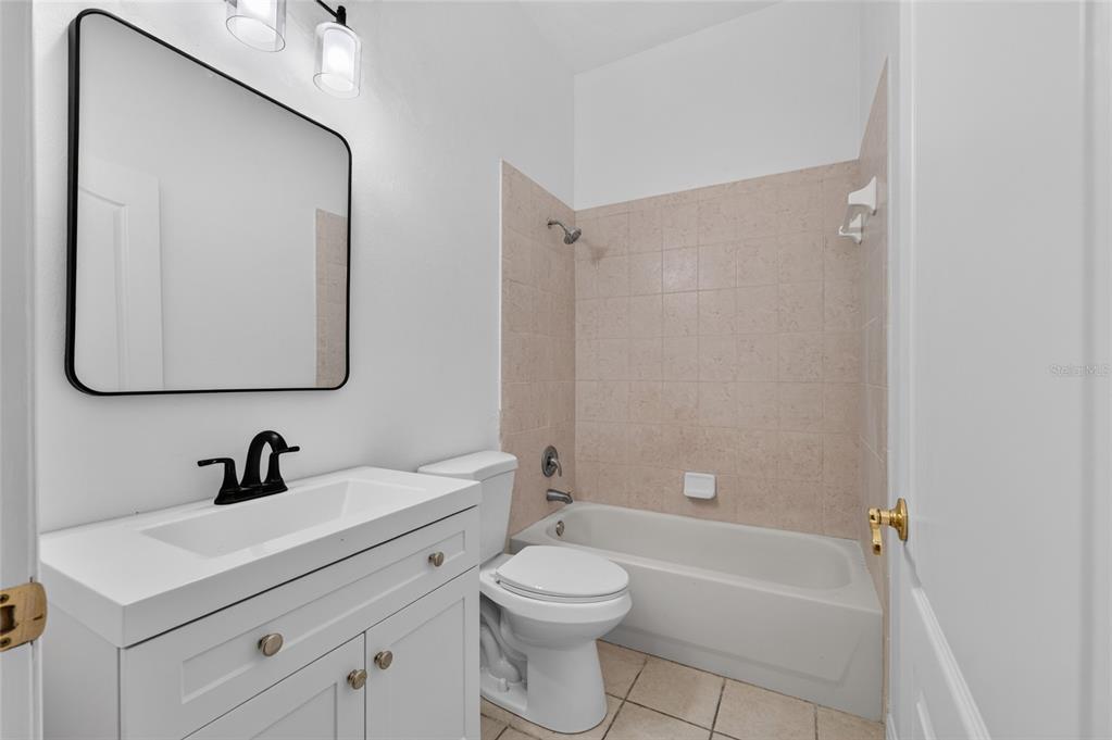 914 Southwest 83rd Terrace Gainesville, FL 32607 - Photo 23 of 42