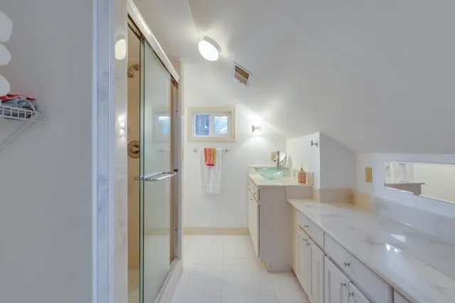 $514,000 | 65 Laverne Lane, Memphis, TN 38117